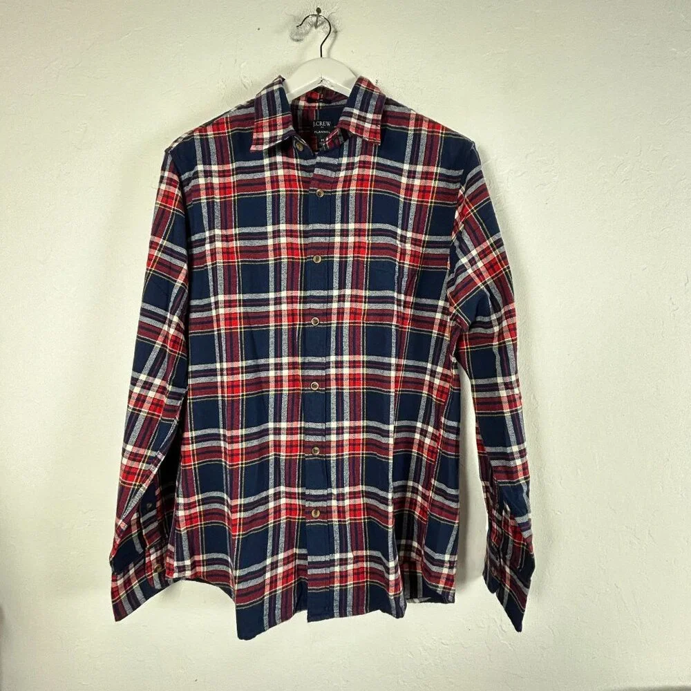 J.Crew Mens Slim Fit Flannel Shirt Medium Red Plaid Long Sleeve Button Up NWOT